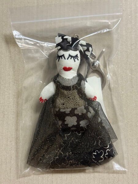 ヒロコちゃん人形 黒 コシノヒロコ HIROKO KOSHINO ドールチャーム バッグチャーム キーホルダー キーリング