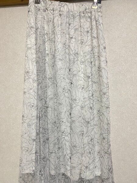 【美品☆】ロング スカート 花柄 プリーツ ベルト付けられます