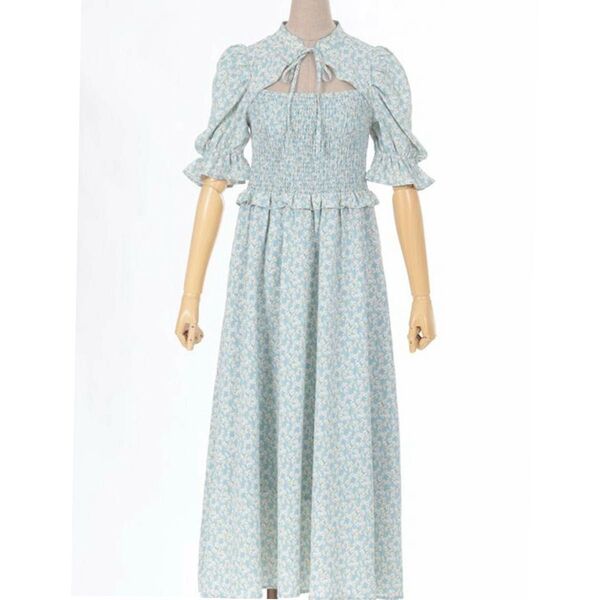 axes femme POETIQUE 花柄ワンピース