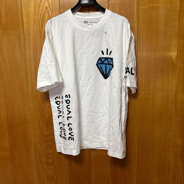 ユニクロ トレバー・アンドリュー UT(半袖) XL