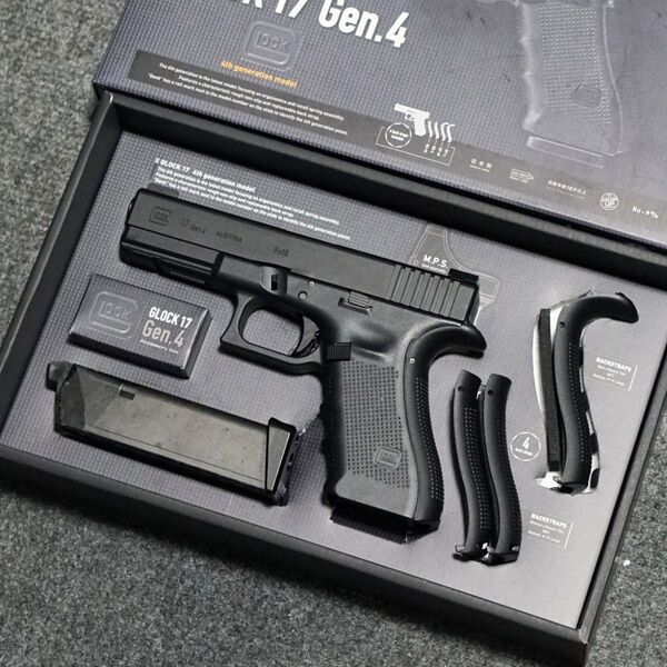 東京マルイ ガスブローバック グロック17 Gen4 カスタム品