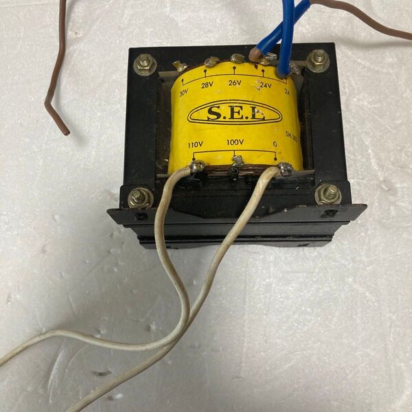 電子機器用電源トランス SEL. SH-302 100V:30-28-26-20-0V 2A