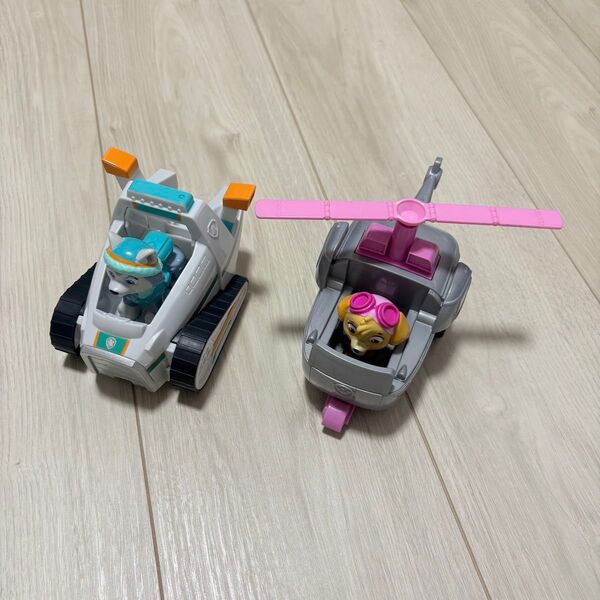 パウパトロール 車
