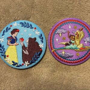 ディズニー刺繍缶バッジ