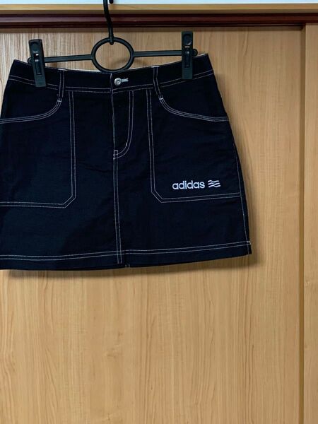 adidas アディダス ゴルフ スカート M 黒 インナーなし ストレッチ素材