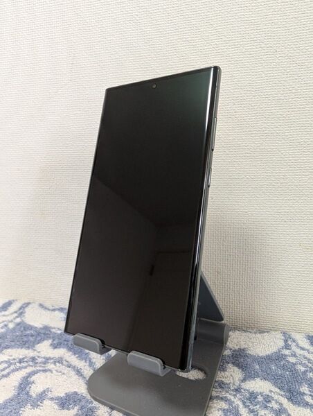 【美品】Galaxy S23 Ultra 256GB SIMフリー、グローバル版