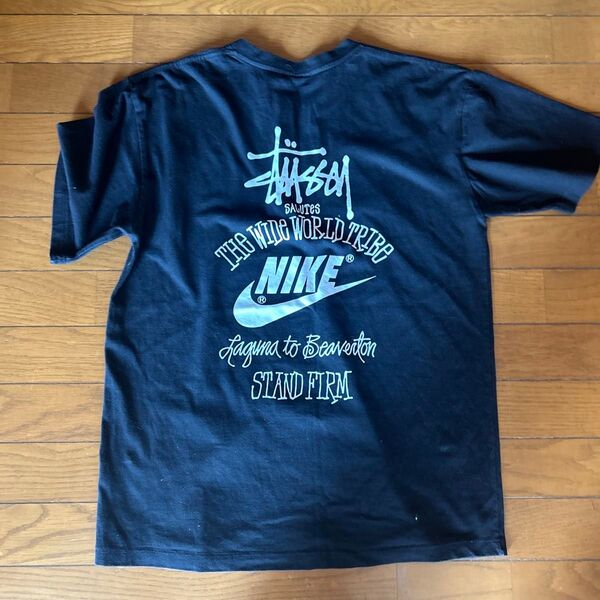 ナイキSTUSSYコラボtシャツ