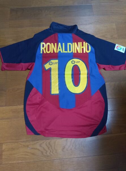 03-04 FCバルセロナ RONALDINHO 10番 ロナウジーニョ 正規品