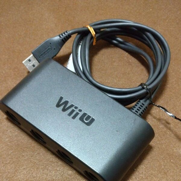Nintendo WUP-028 ゲームキューブコントローラ接続タップ