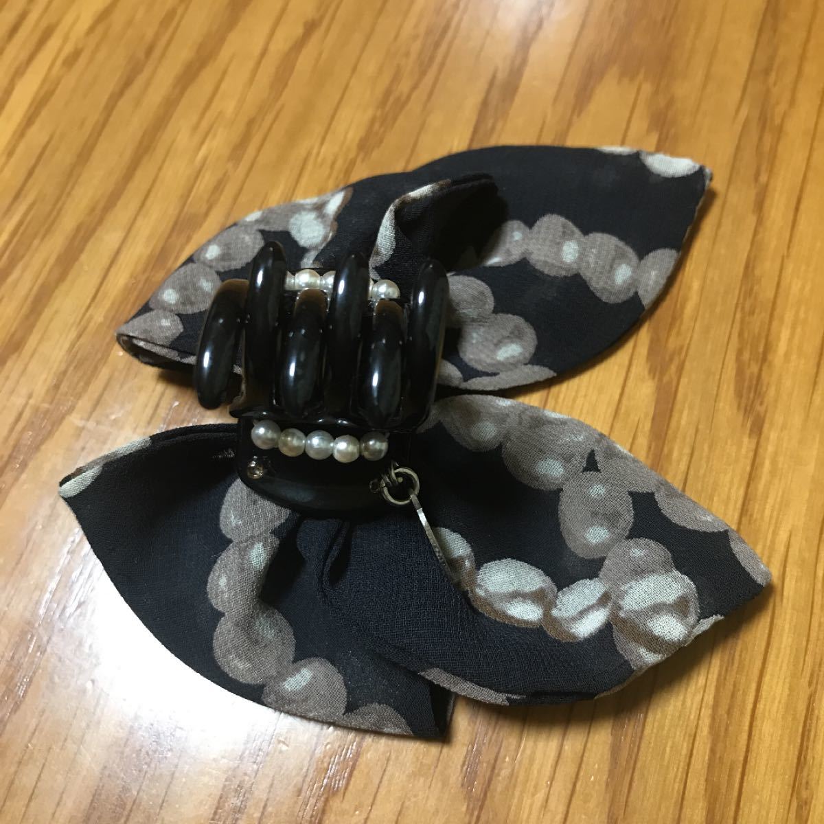 タイムセール レーヌクロード刺繍バナナクリップ レーヌクロード