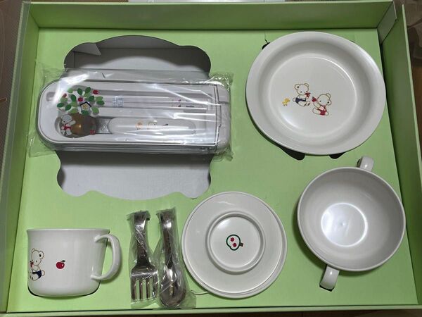 ファミリア 食器セット 新品未使用 ノリタケ ★おまけ付き★