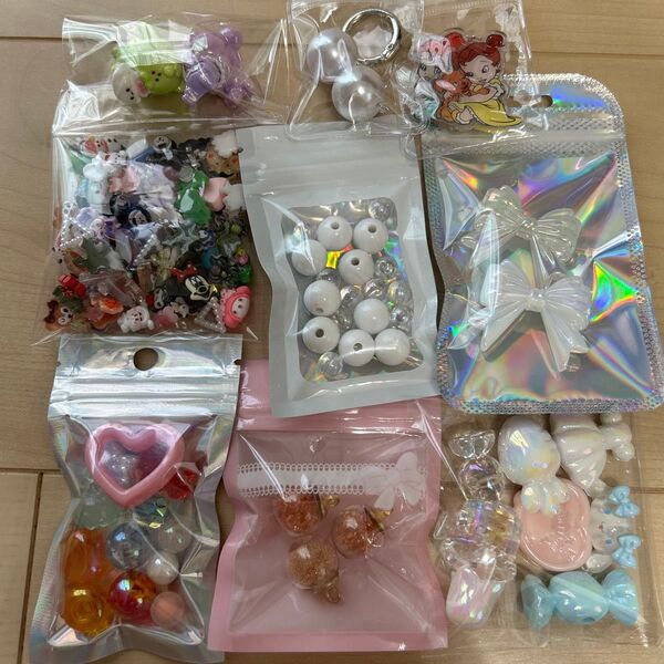 ビーズ アクリルビーズ デコパーツ ハンドメイド ネイルパーツ キャラクター