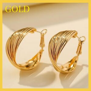 ピアス フープ リング ゴールド オシャレ 誕生日 プレゼント パーティー 韓国 金色