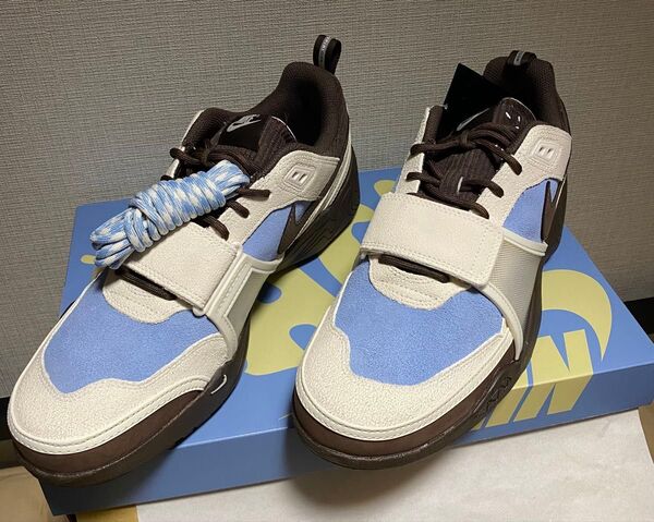 Travis Scott × Nike Zoom Field Jaxx "Pale Ivory and Leche Blue"