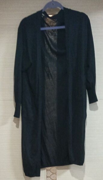ユニクロ ロングカーディガン 黒