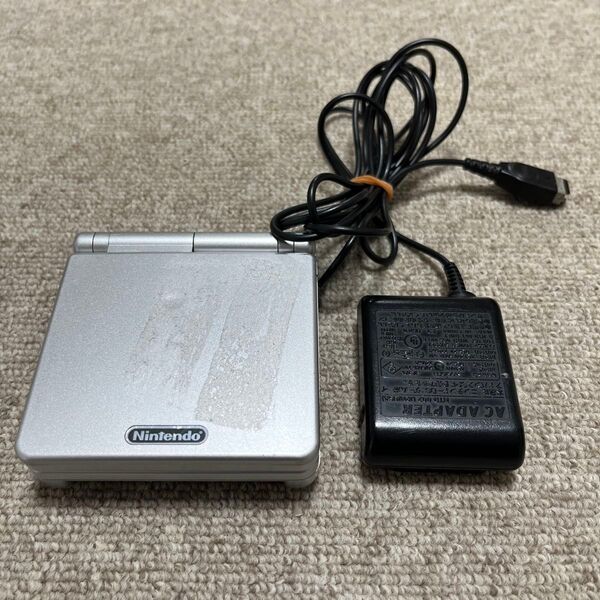 A1633 ゲームボーイアドバンスSP シルバー