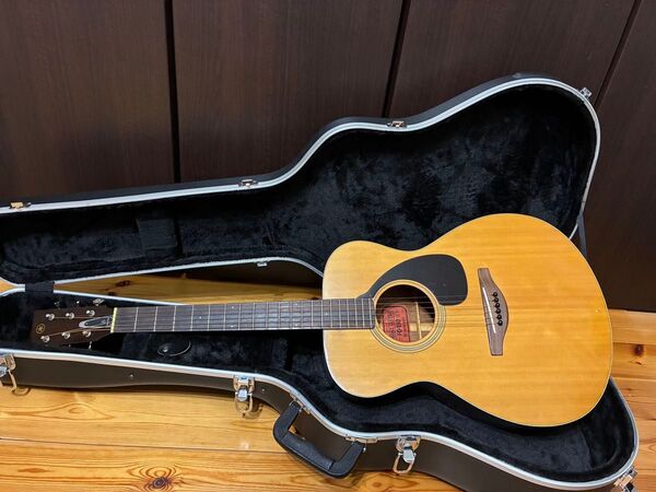 ビンテージ Yamaha FG-150 アコースティックギター ハードケース付き