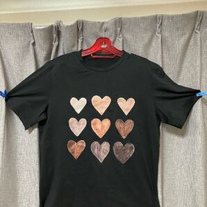 ハート柄Tシャツ
