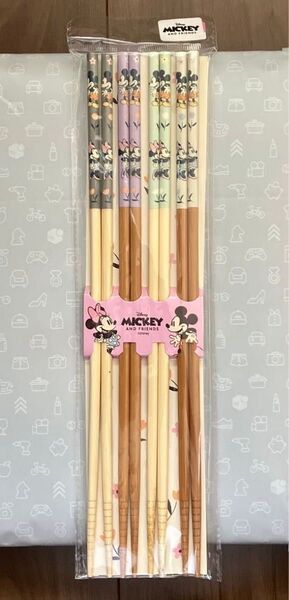 ディズニー ミッキーアンドフレンズ 菜箸4膳セット 新品未使用品