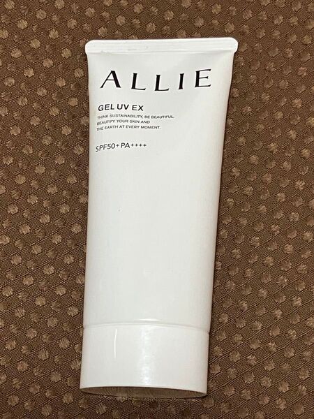ALLIE アリィー クロノビューティ ジェルUV EX SPF50+ PA++++