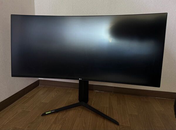 LG UltraGear 34GN850-B 144Hz湾曲ウルトラワイドモニター