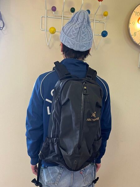 ARC'TERYX アロー22 アークテリクス バックパック ブラック リュック アウトドア ノースフェイス リュックサック