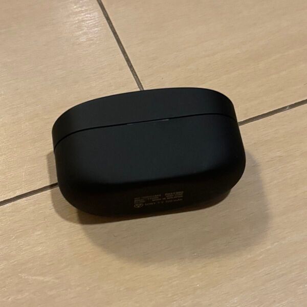 WF-1000XM4 SONY ワイヤレスイヤホン Bluetooth ケースと 片耳のみ