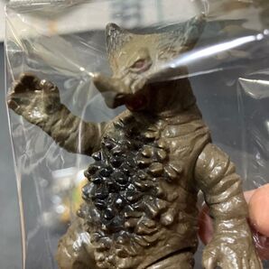 怪獣フィギュア