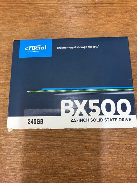 Crucial BX500 240GB SSD 未使用