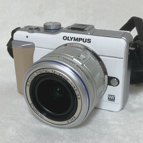 【美品】OLYMPUS ミラーレス一眼 PEN E-PL1レンズキット E-PL1 LKIT WHT 【手ブレ補正エラー】