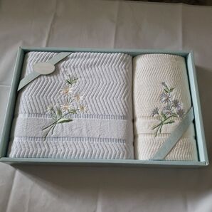 未使用保管品 花柄刺繍タオルセット バスタオル ウォッシュタオル 訳あり