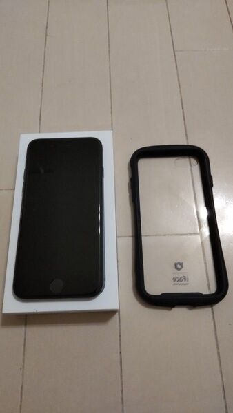 【美品】Apple iPhone SE 第3世代 ブラック 128GB