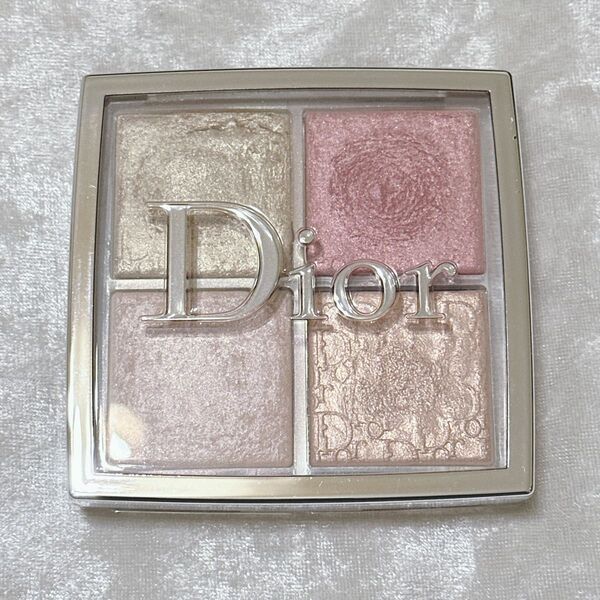 Dior ディオール バックステージ フェイスグロウパレット 004 ローズゴールド フェイスパウダー チーク ハイライト コスメ