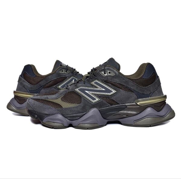 【美品】ニューバランス NewBalance 9060 Blacktop