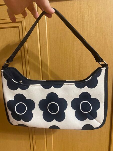 美品マリークワント MARY QUANT ハンドバッグ デイジー
