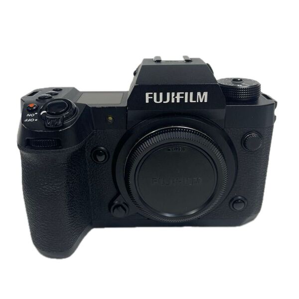 FUJIFILM X-H2 ボディ キットの16-80mm F4ズームレンズ、ゲージも付けられます