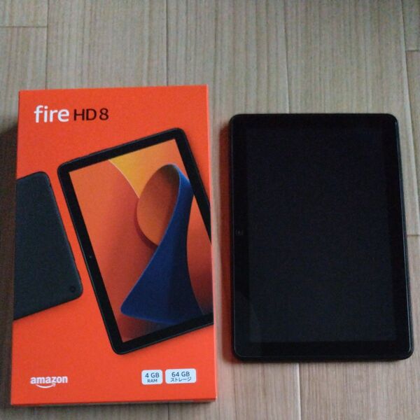 美品!2024年発売モデル Fire HD8 タブレット 第12世代 4gbRAM 64GB ブラック ガラスフィルム付
