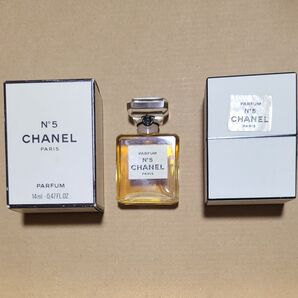 CHANEL N°5