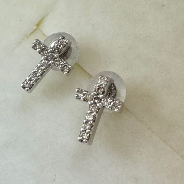 K18WG クロス ピアス ダイヤモンド 合計0.12ct