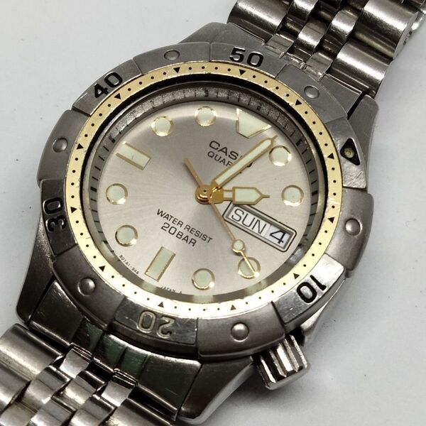 【稼働品,Moving】CASIO ダイバーズウォッチ MD-711 228