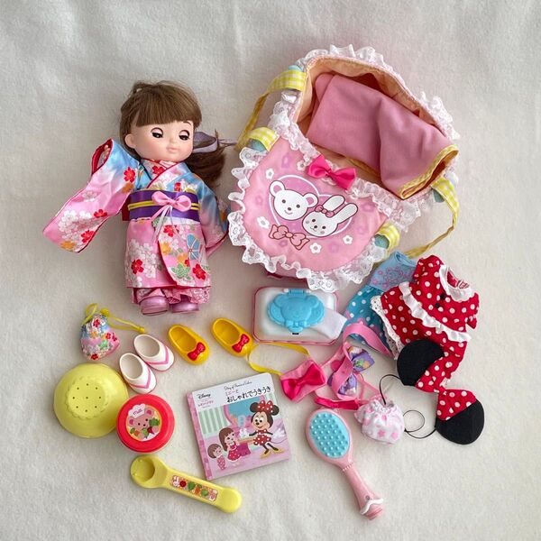 美品◆ソランちゃんのミニーセット とその他 メルちゃんの商品など 人形 ディズニー おまけ 洋服 セット