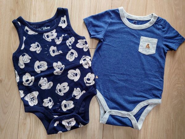 baby gapベビーギャップ ブラナンベア ボディスーツ ロンパース 半袖 12-18M 2枚 配色・ミッキー総柄Disney