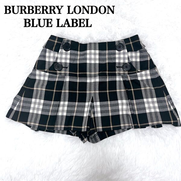 美品 バーバリー ブルーレーベル ショートパンツ ノバチェック 36 BURBERRY BLUE LABEL チェック柄