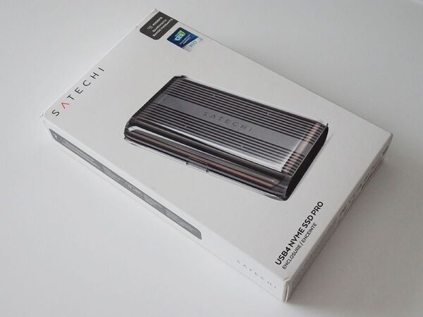 Satechi Thunderbolt3 USB4 NVMe SSD外付けケース