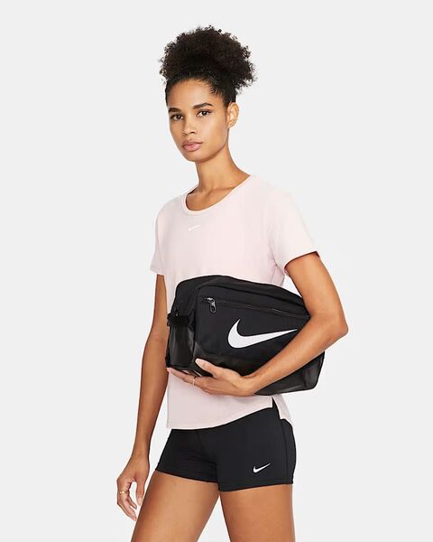 新品未使用 バッグ 手提げ ブラジリア9.5 ナイキ NIKE ボディバッグ ポーチ クラッチバッグ