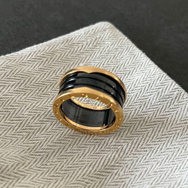 ブルガリ BVLGARI ビーゼロワン 黒セラミック リング 23号(63)箱無し 指輪