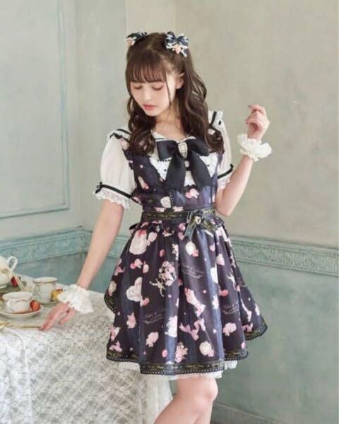 LIZLISA ワンピース Salon de Fraise 半袖 黒色