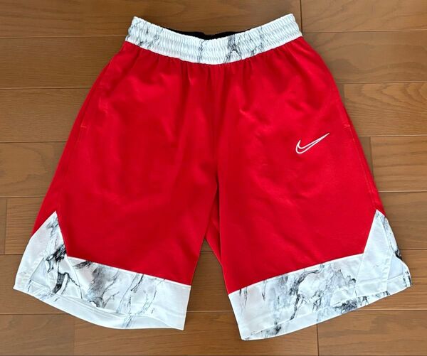 NIKE バスパン M