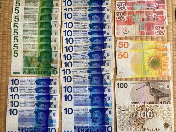 オランダ旧紙幣 580ギルダー 外国紙幣 ユーロ
