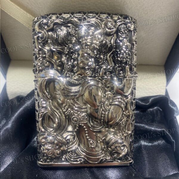 不動明王 全面装飾 フルメタルジャケット オイルライター ZORRO シルバー 銀 zippo 同型 和柄 梵字 重厚 重量